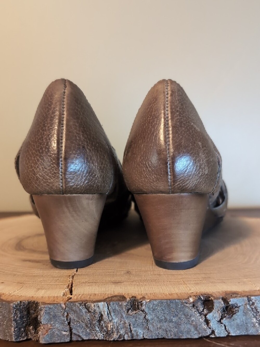 NWT Baretraps Brown Leather Dacey Huarache Sandal Womens Wedge 9 - Picture 5 of 15